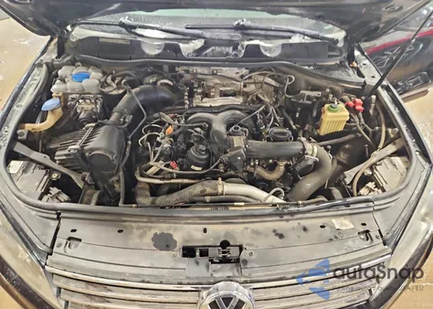 2015 Volkswagen Touareg V6 Tdi z USA, uszkodzony, nr VIN WVGEP9BP4FD005263